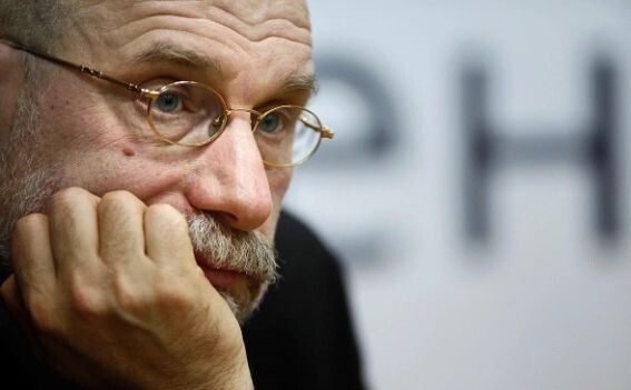 Борис Акунин в печали