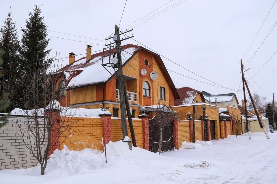    Недвижимость. Коттеджи. Дома. ИЖС. Источник: Виталий Барабаш