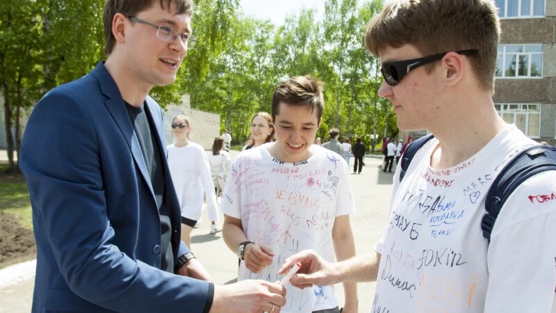     Флешмоб в "Гимназии №42". Анна Зайкова