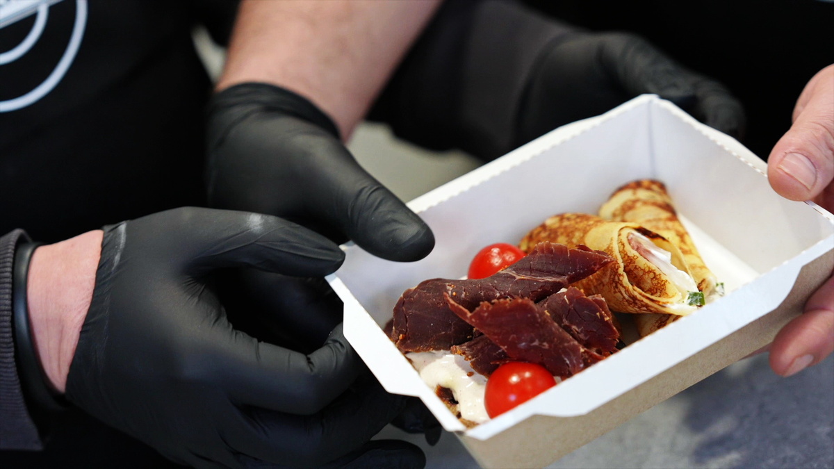    Югорчане удивили гостей гастрономического фестиваля в Мурманске