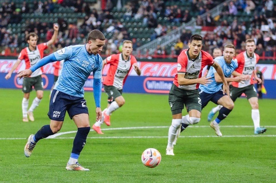    В матче первого круга между этими командами сильнее были «железнодорожники». Сайт ПФК "Крылья Советов"