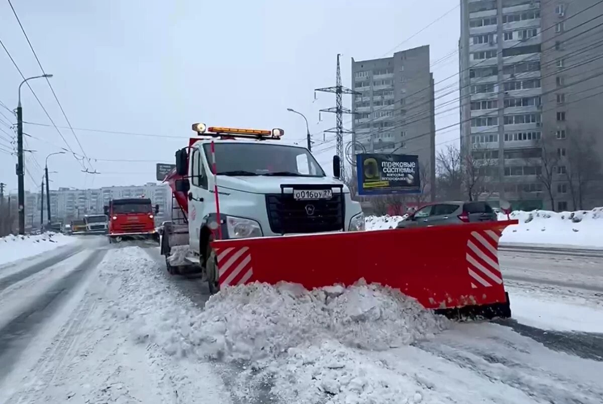    Дорожные службы в Хабаровске переведены на усиленный режим работы