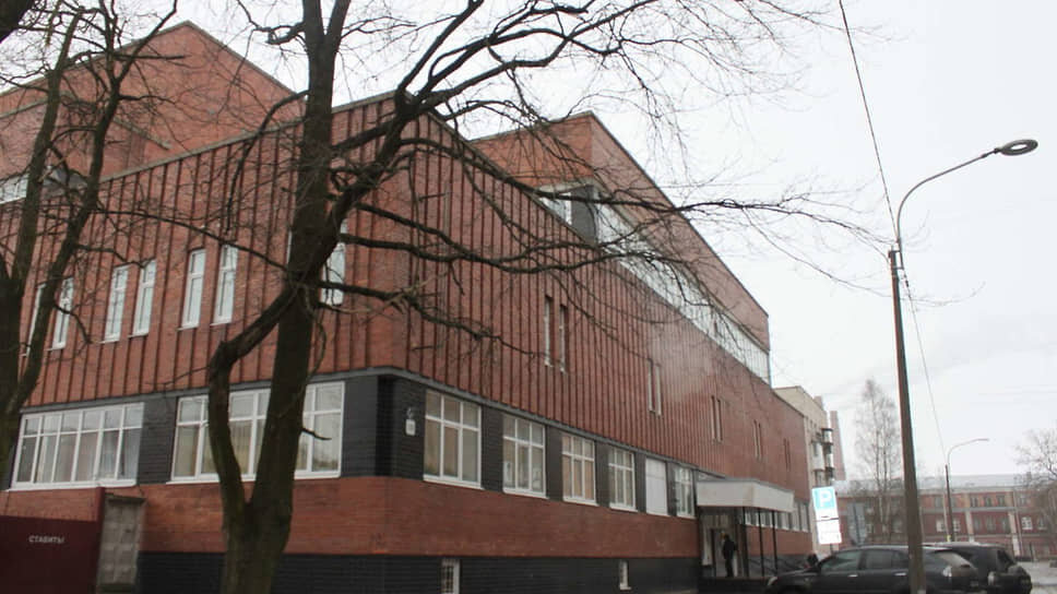 Кронштадтские бани, задолжавшие компании «Петербургтеплоэнерго» 3,4 млн рублей за подачу тепла.📷Фото: vk.com / spbgupbpk