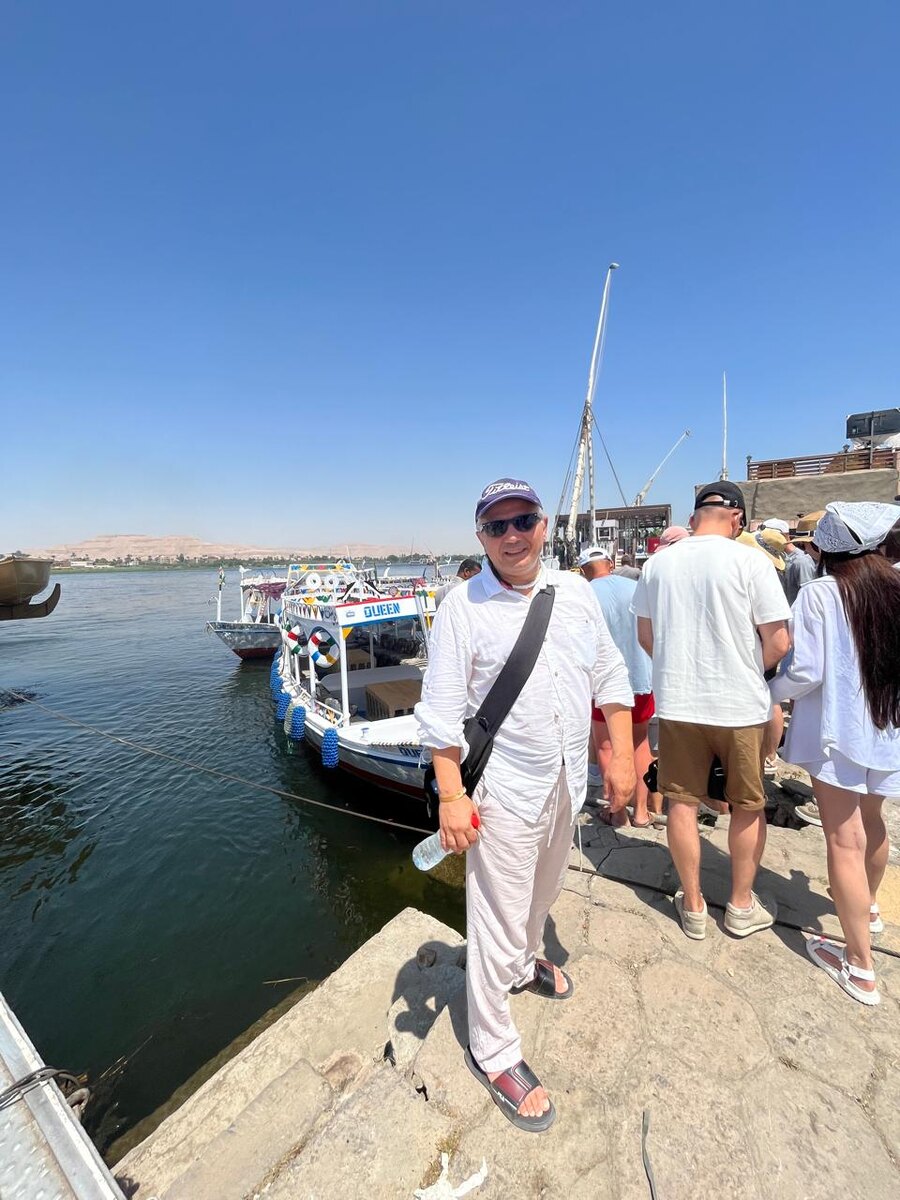 Нил- вторая по длине река в мире.