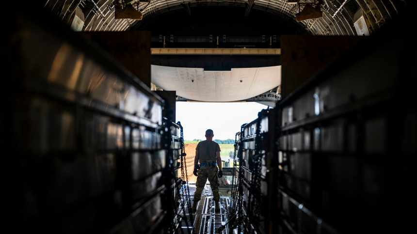    Фото: www.globallookpress.com/Staff Sgt. Marco Gomez; 5-tv.ru