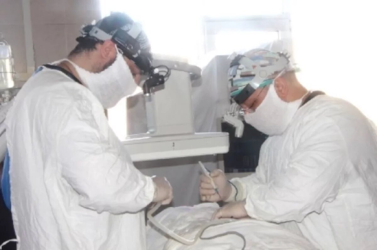    В Ростове врачи спасли пациента, парализованного после падения с лестницы