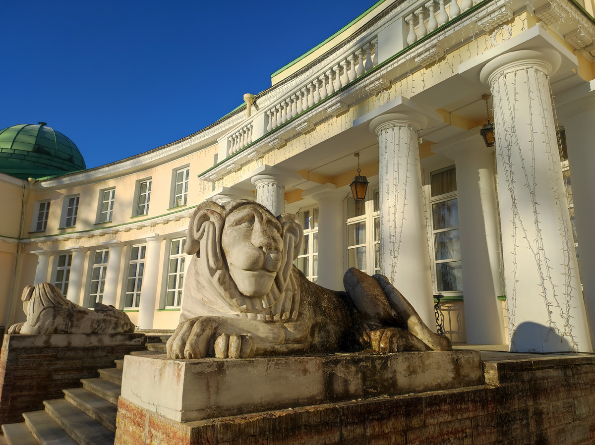 "Марьино" - усадьба графов Строгановых и князей Голицыных, д. Андрианово. фото автора