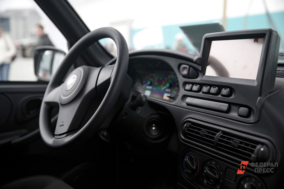 Водителя и пассажира достали.  Фото: Фото: ФедералПресс / Евгений Поторочин