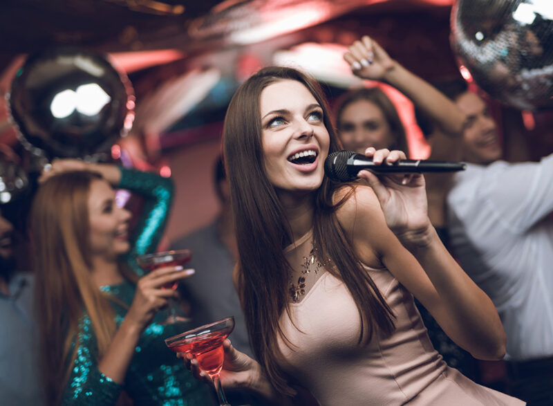 Караоке в баре