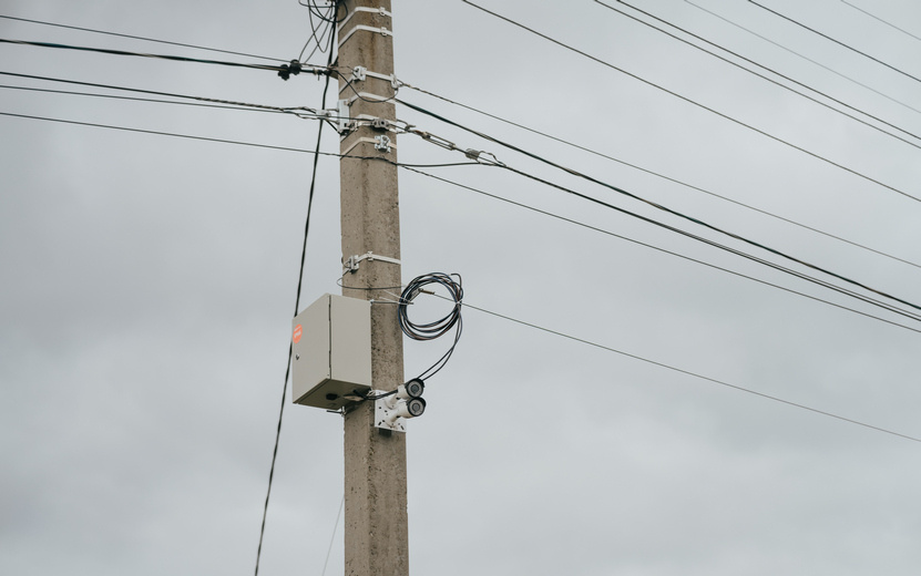    Муниципальные предприятия Ижевска заподозрили в завышении цен на услугу размещения кабелей на столбах