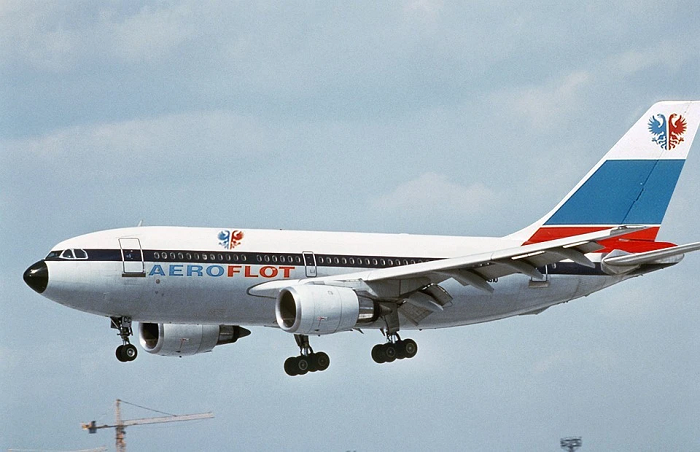 Авиалайнер Airbus A310-308 авиакомпании «Аэрофлот»