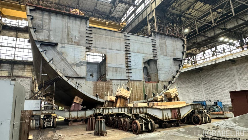 Ход строительства судна проекта MPSV06М на ПСЗ "Янтарь" / Фото: Корабел.ру  📷
