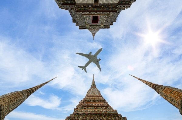 Обложка © Shutterstock / FOTODOM/ anek.soowannaphoom