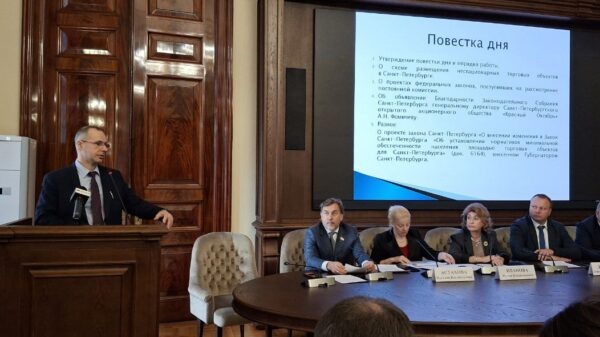 Вчера в ЗакСе Петербурга на заседании комиссии по промышленности рассмотрели ситуацию с оптимизацией в городе сектора НТО. На трибуне — Андрей Туркин из КИО