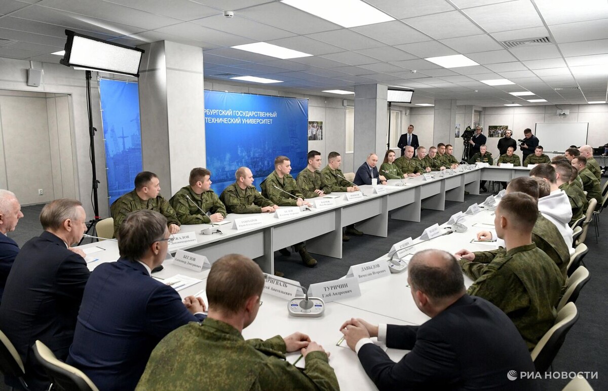 Фото источник РИА НОВОСТИ - https://cdnn21.img.ria.ru/images/07e8/01/1a/1923743067_0:0:3183:2048_1440x900_80_1_1_2e4a6529414d15a12192862d96037375.jpg