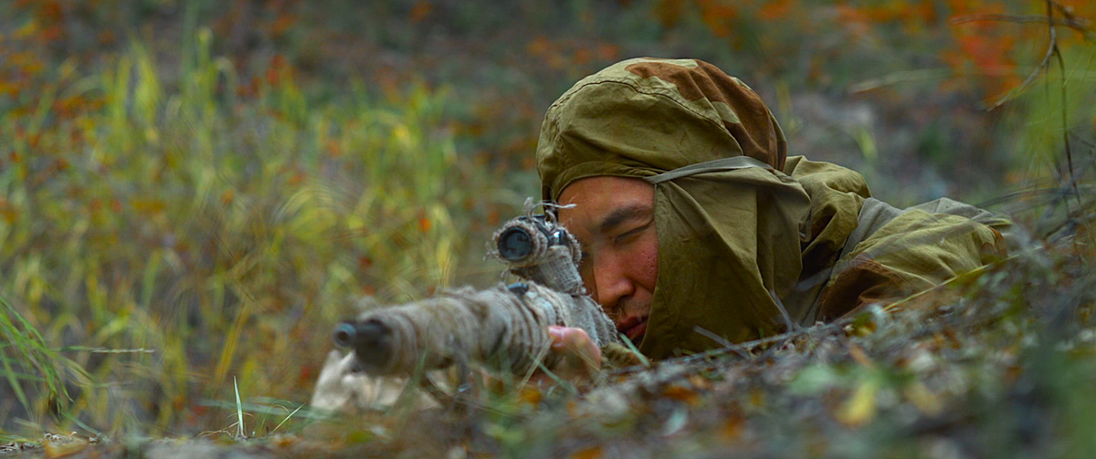 Кадры из фильма «Рядовой Чээрин» (2021 год; производство – Россия. Режиссёр и автор сценария – Дмитрий Кольцов)