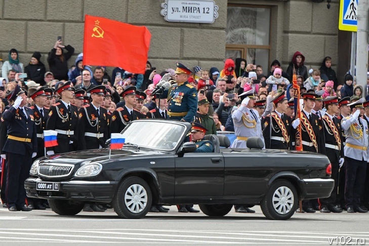 Парад на красной площади. Парад победы 2010. Парад победы в москве. Парад 9 мая 2020 в москве. Парад дата проведения.