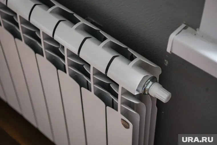 Нужная погода для окончания отопительного сезона наступит не раньше середины апреля. Фото: Владимир Жабриков © URA.RU