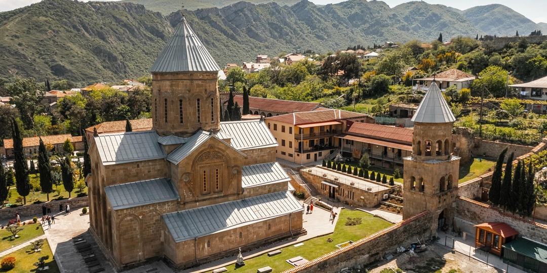 1500 лет это место – святое для Грузии. История монастыря Самтавро
