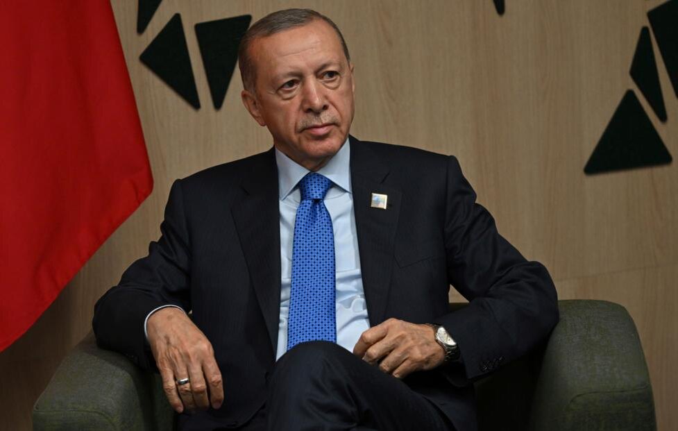 © Paul Ellis/ Pool Photo via AP