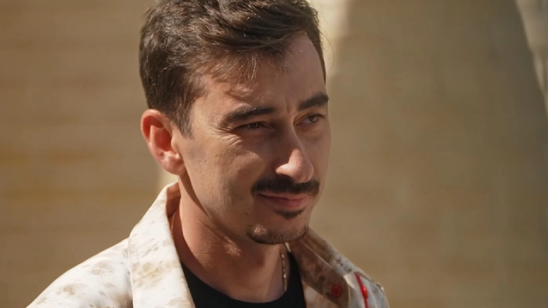 Артём Калайджян. Кадр из шоу "Выжить в Самарканде"/ТНТ
