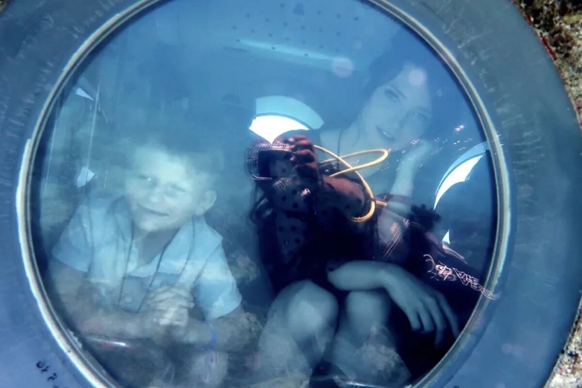    Батискаф «Синдбад», затонувший в Хургаде.