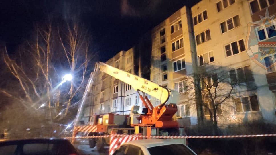 Последствия пожара в жилом доме на Выборгском шоссе в городе Приморске Ленинградской области.📷Фото: Аварийно-спасательная служба Ленобласти