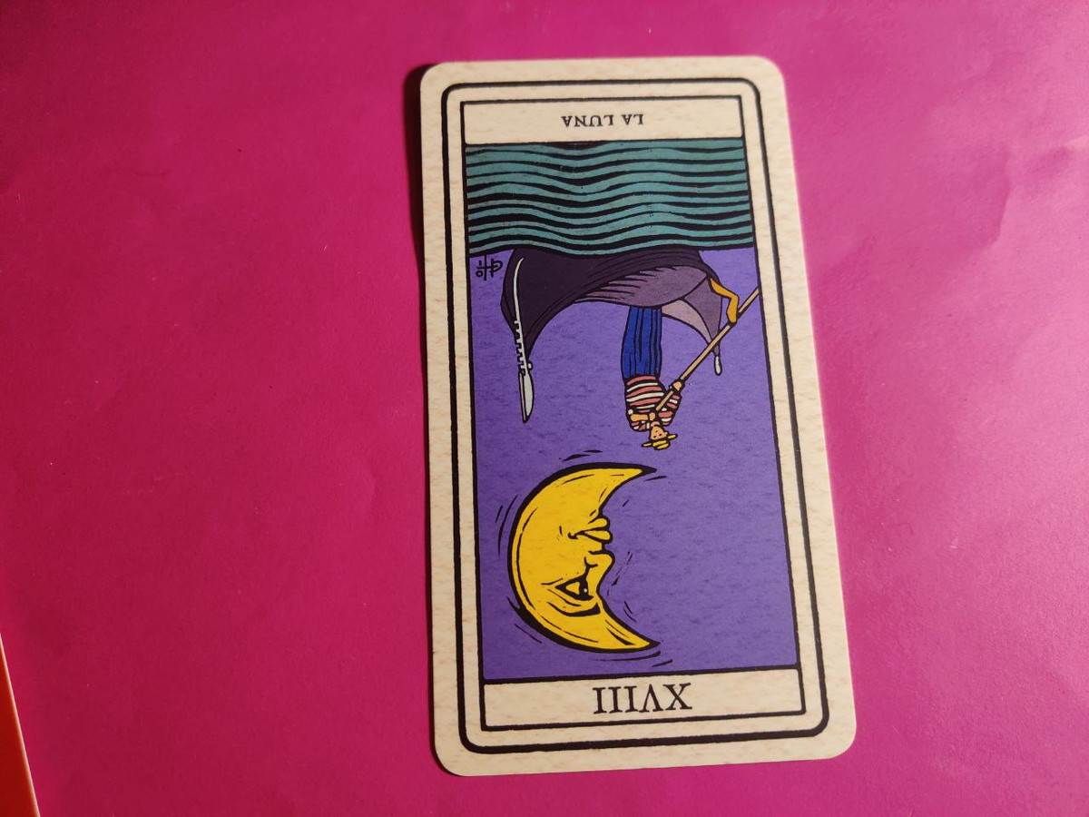 🔮КТО ЗА ВАМИ СЛЕДИТ❓ ПОЧЕМУ❓ - гадание на картах таро✨MagIKA