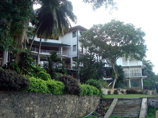 Hotel Elephant Bay, Шри-Ланка