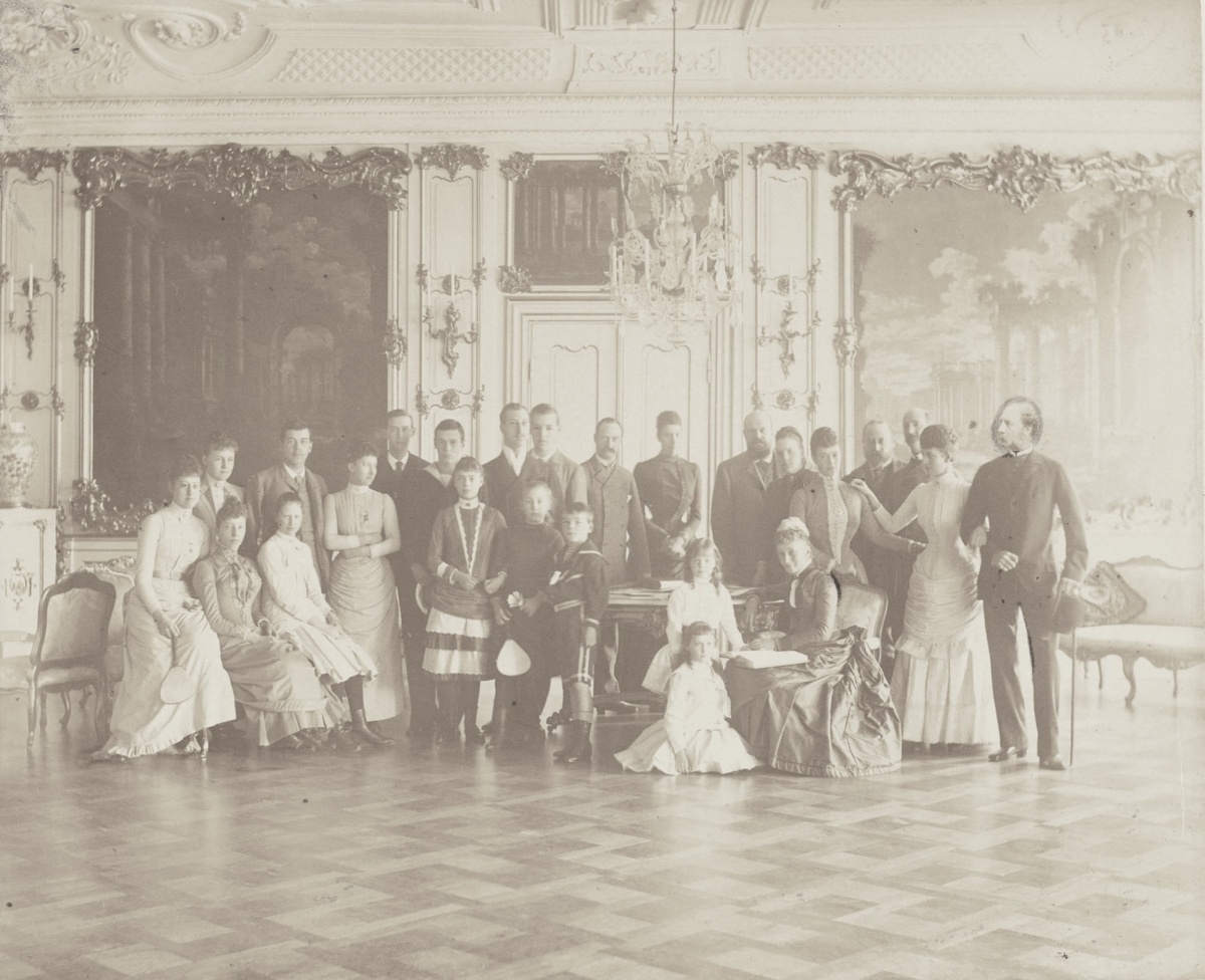 Замок Фреденсборг, Дания (1888)