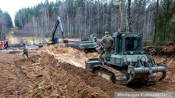     Фото: Mindaugas Kulbis/AP/ТАСС   
 Текст: Валерия Вербинина