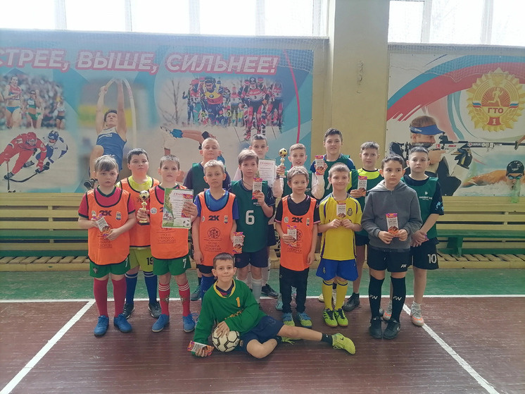     фото администрации Островского