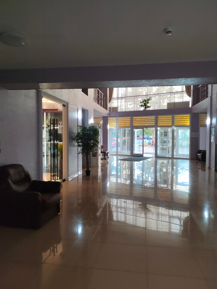 Холл гостиницы. Фото автора.