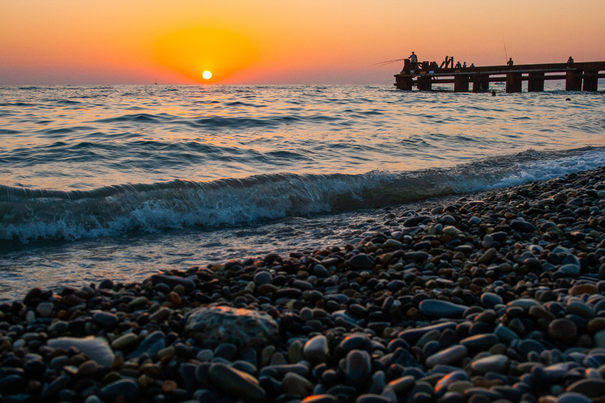 Закат на пляже