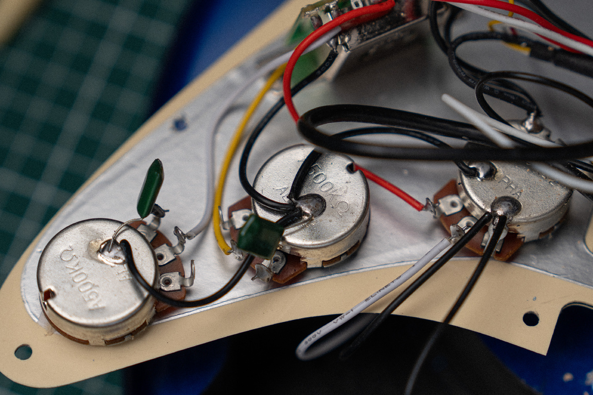 Экранирование электрогитары Shinobi