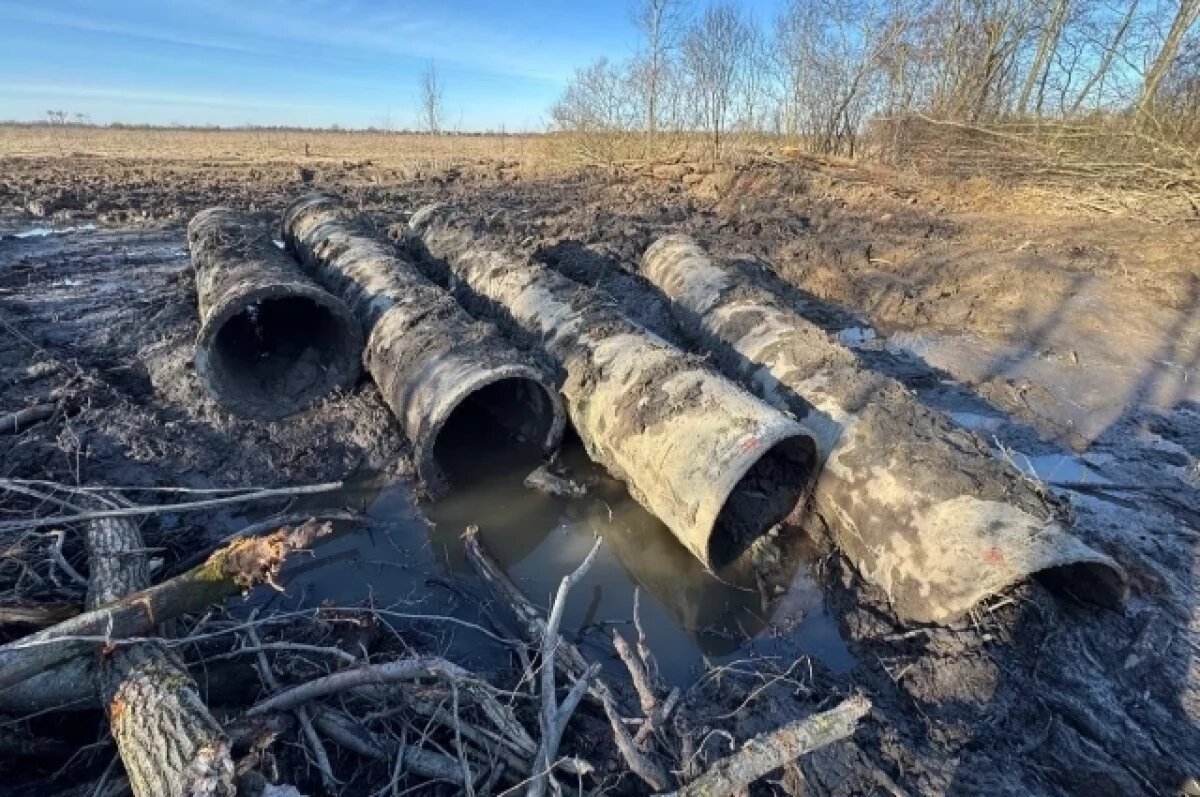    Незаконные работы под Петербургом повредили 100-летний Орловский Водовод