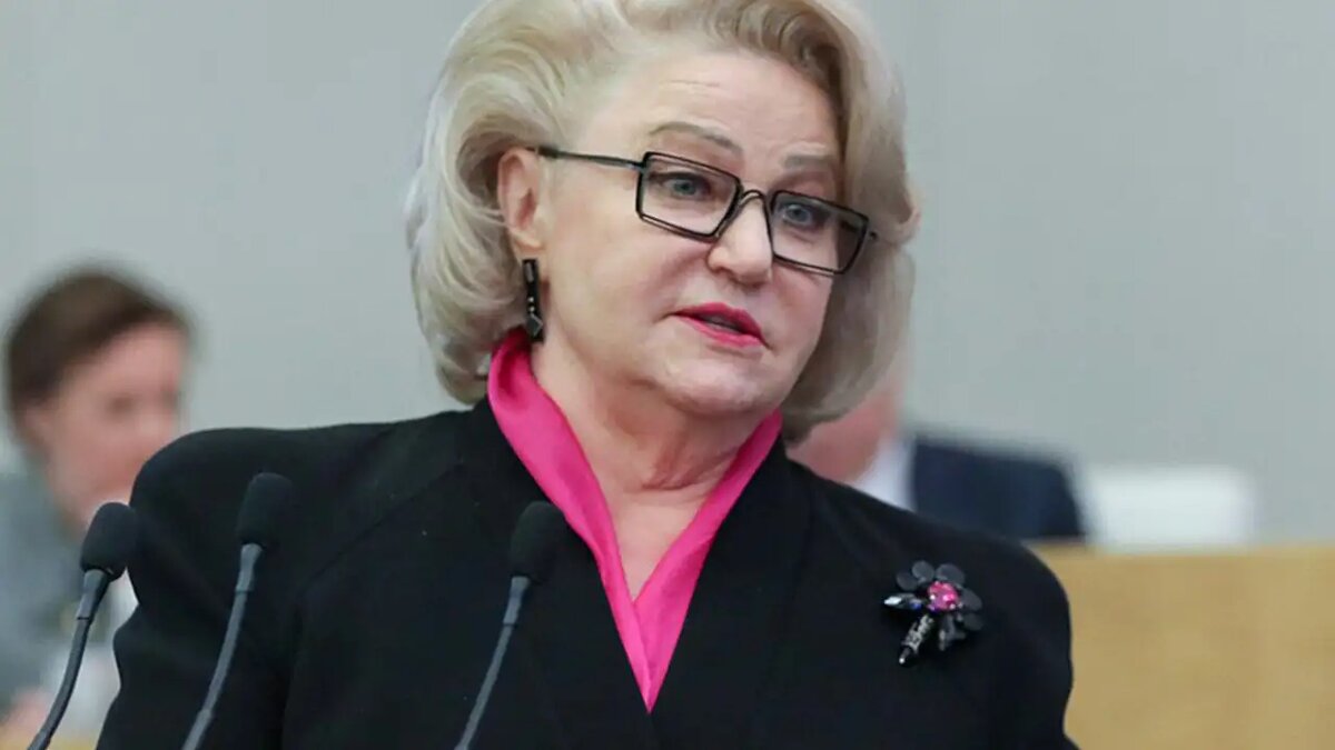    Председатель Комитета Госдумы РФ по защите семьи, вопросам отцовства, материнства и детства Нина Останина.