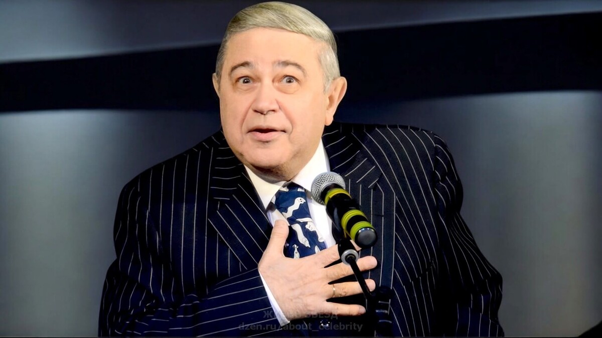 79-летний юморист Евгений Петросян заигрывал с блондинкой на поминках, пока его жена была дома