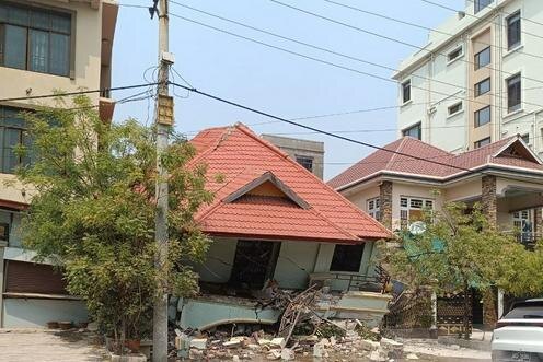 Разрушение в Янгоне (Мьянма). Фото с сайта www.emsc-csem.org