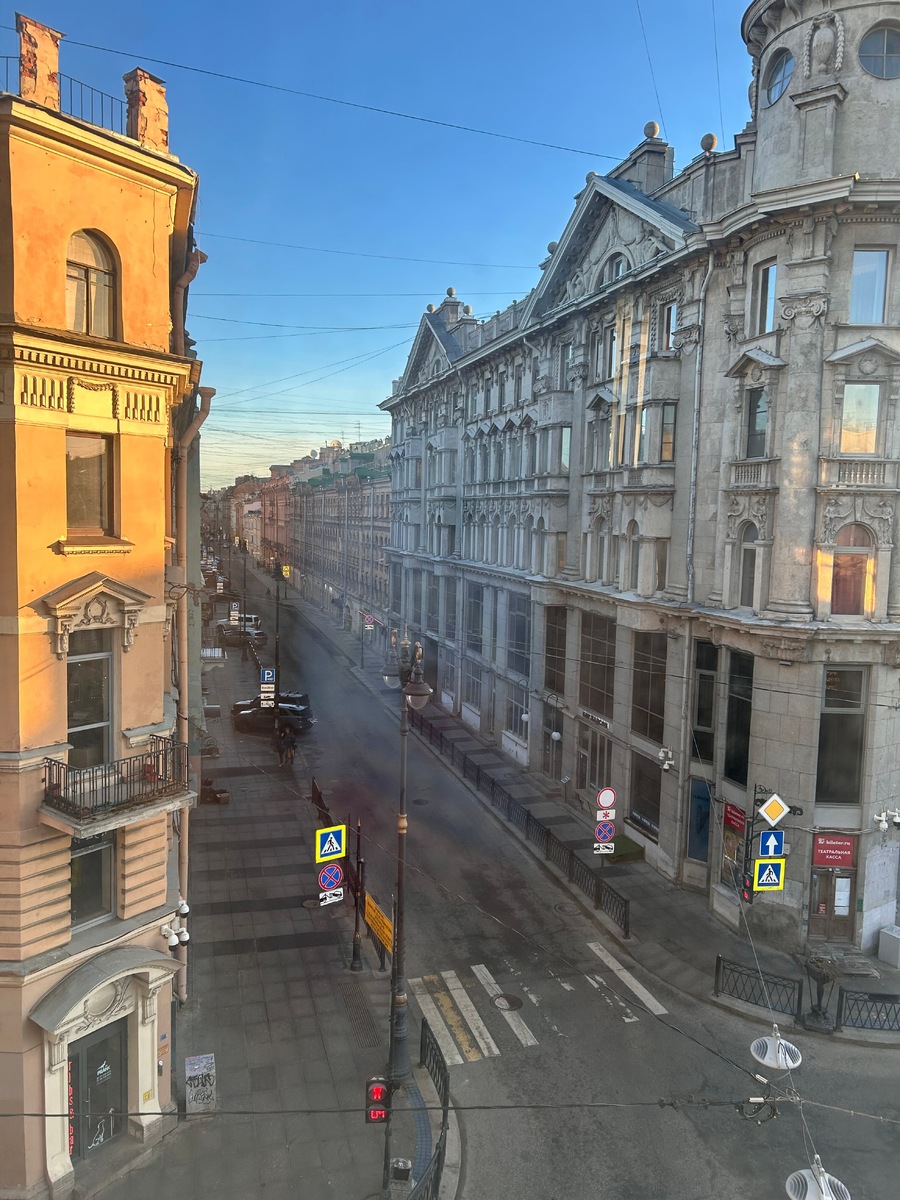 Улица Рубинштейна утром ( личное фото)