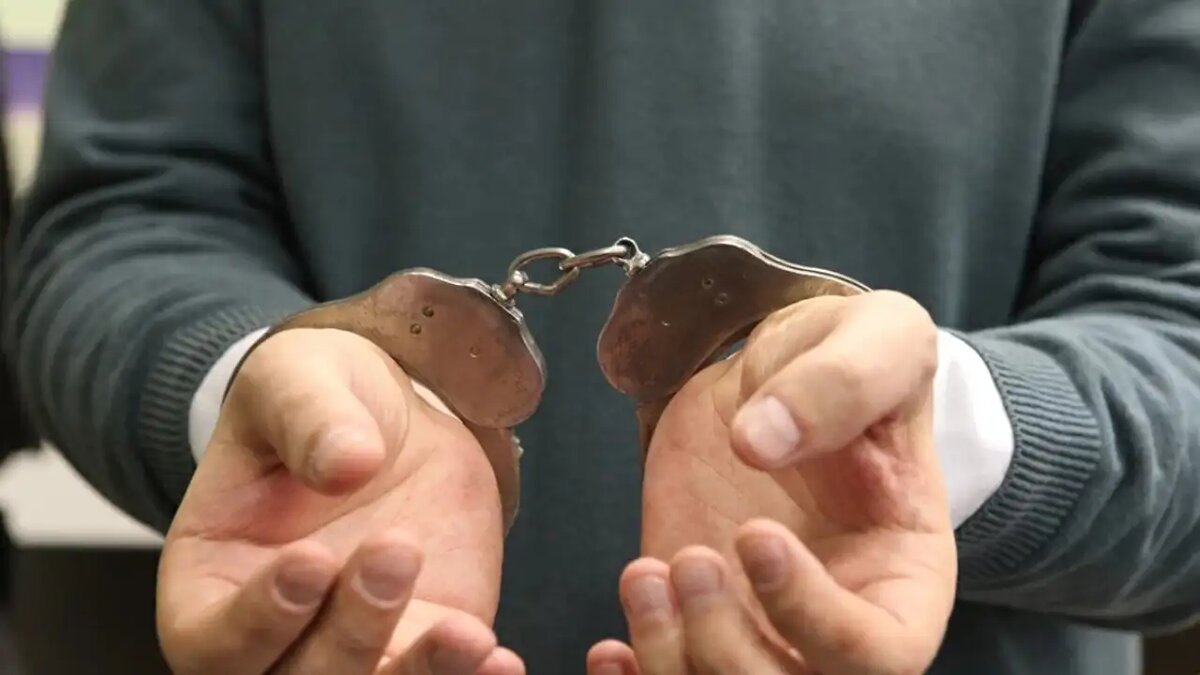    Задержанный.