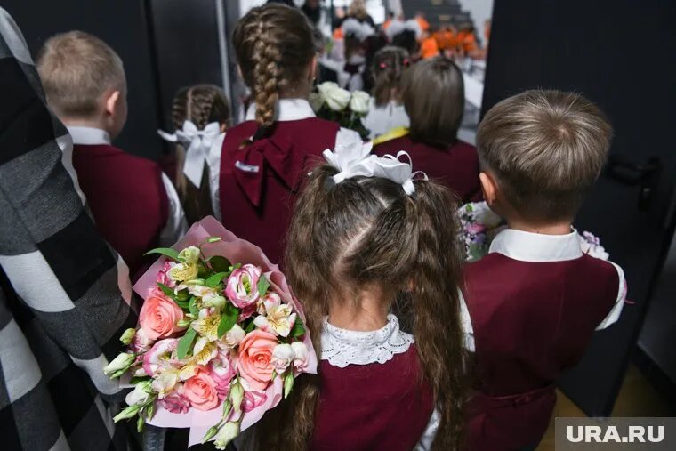 Запись на Госуслугах ведется с 28 марта. Фото: Владимир Жабриков © URA.RU