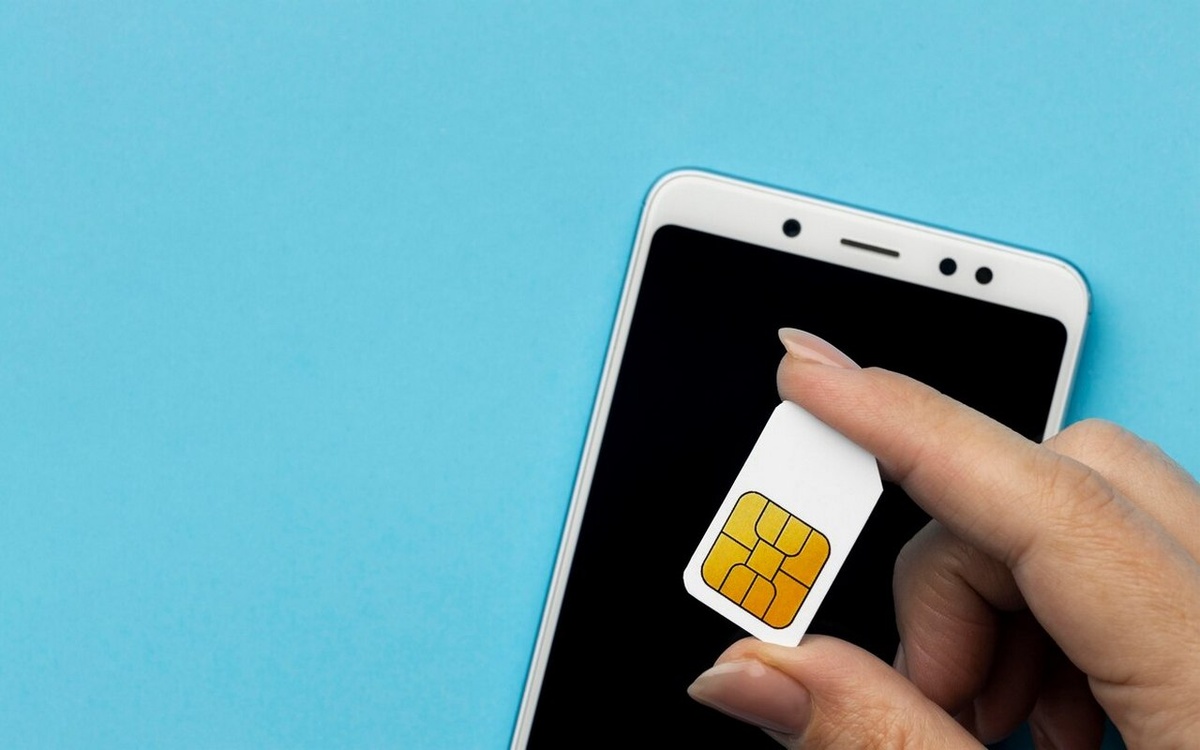    В Липецке предприниматель получил штраф за незаконную продажу сим-карты Freepik