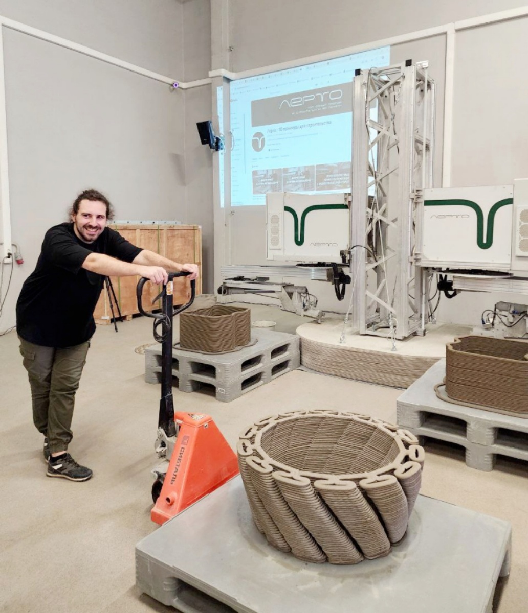 Строительные 3д принтеры Лерто печатают бетоном