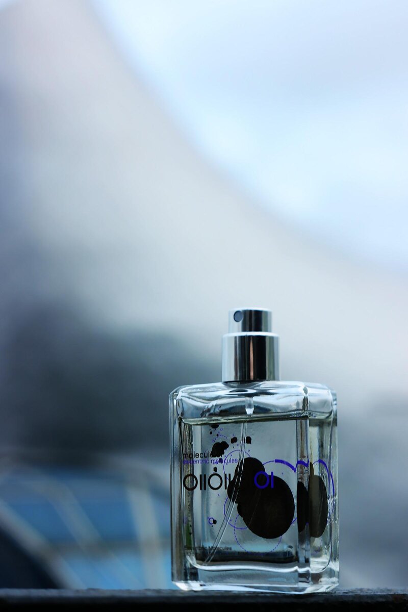 «Molecule 01» от Escentric Molecules. Фото пользователя Fragrantica OlgaBo.