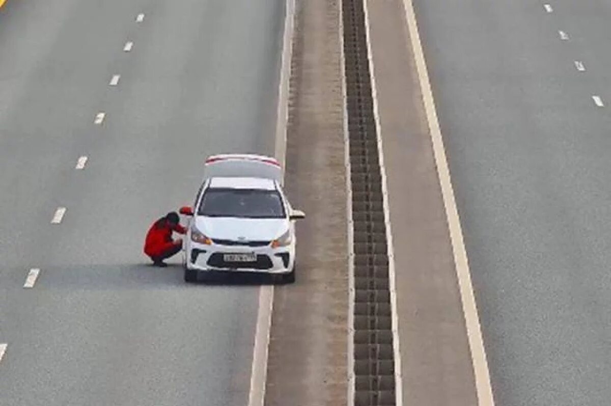    Тверским водителям рассказали, как можно останавливаться на трассе М-11