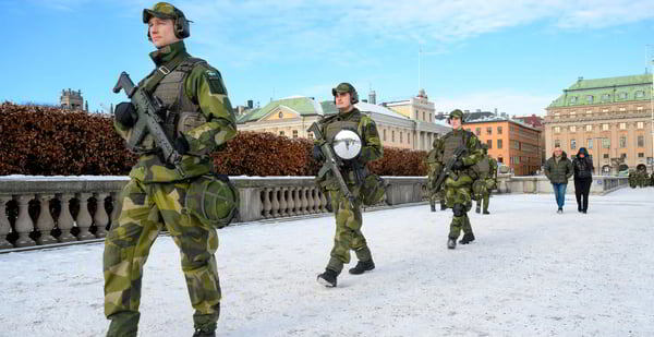    Население Швеции поддерживает резкое увеличение расходов на оборону