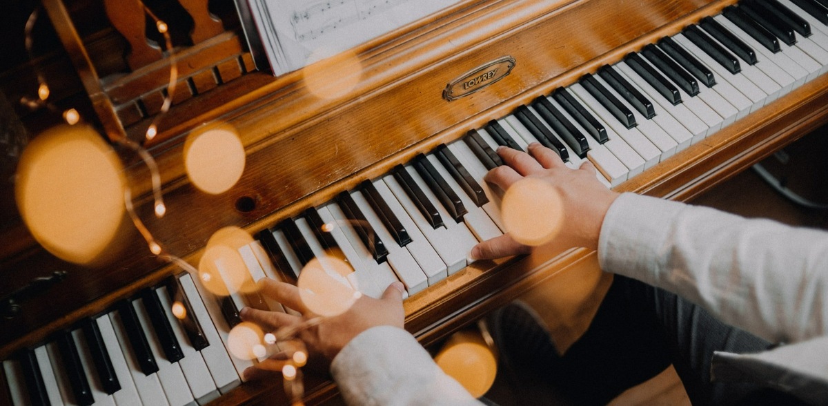    Путешествие к фортепиано: шаги, сложности и открытия
