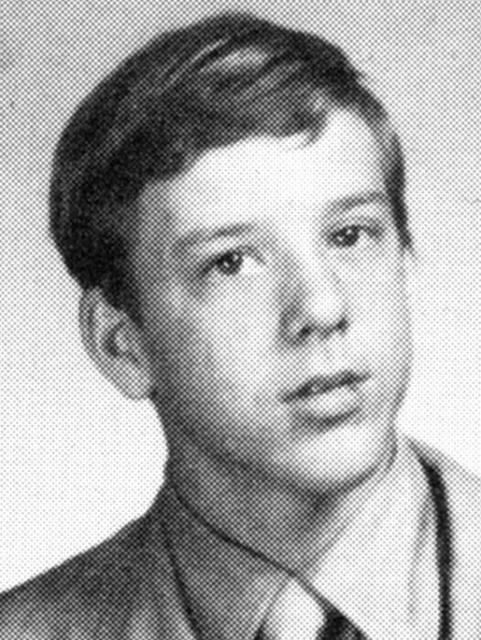 Микки Рурк жил с отчимом-тираном. / Фото: ru.pinterest.com