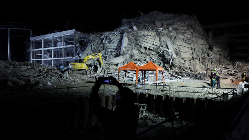    Фото: Reuters/Athit Perawongmetha